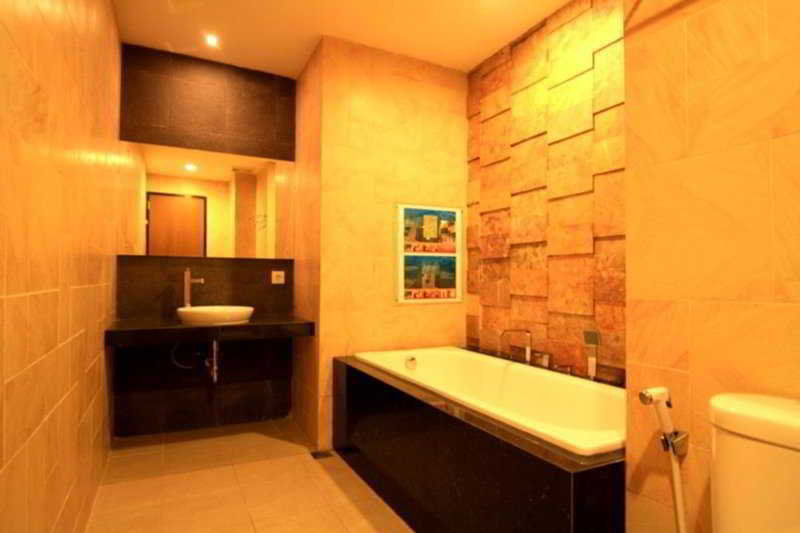 Jentra Dagen Hotel Malioboro Yogyakarta Eksteriør bilde
